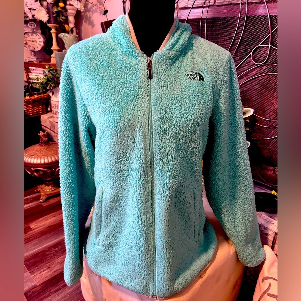 50%offw❤️ The North Face Sherpa Jacket Size Med aqua blue